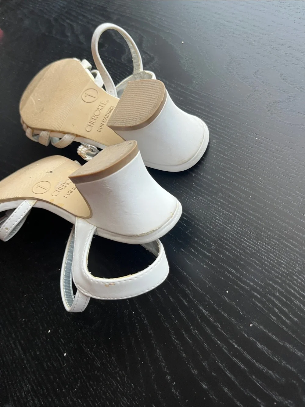 Cherokee White Faux Leather Strappy Block Heel Sandals Size 1 Rhinestone Girls